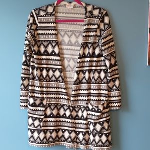 Black and White Aztec Lularoe Caroline Size Small